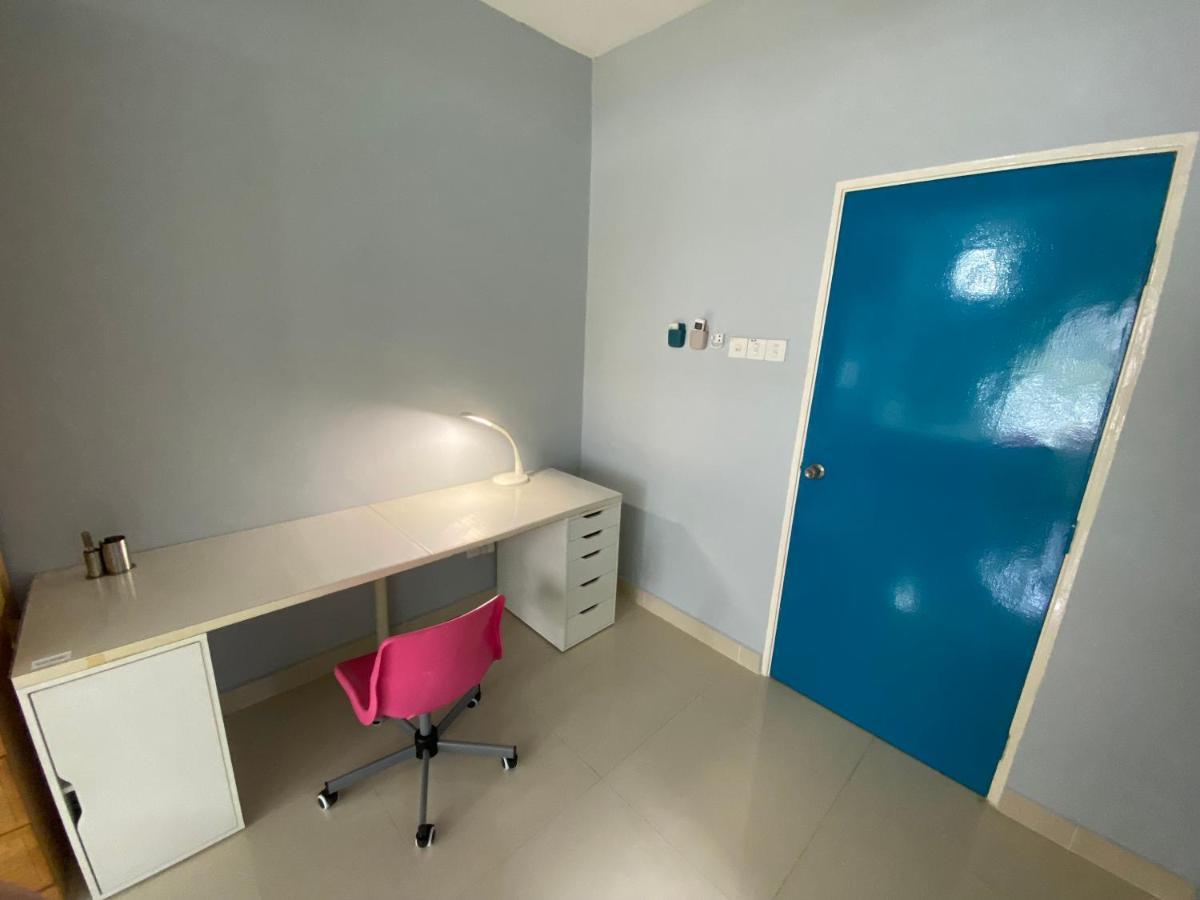 Entire Residential Home•Jia Residences Bkt Serdang沙登温暖的家 Seri Kembangan Esterno foto